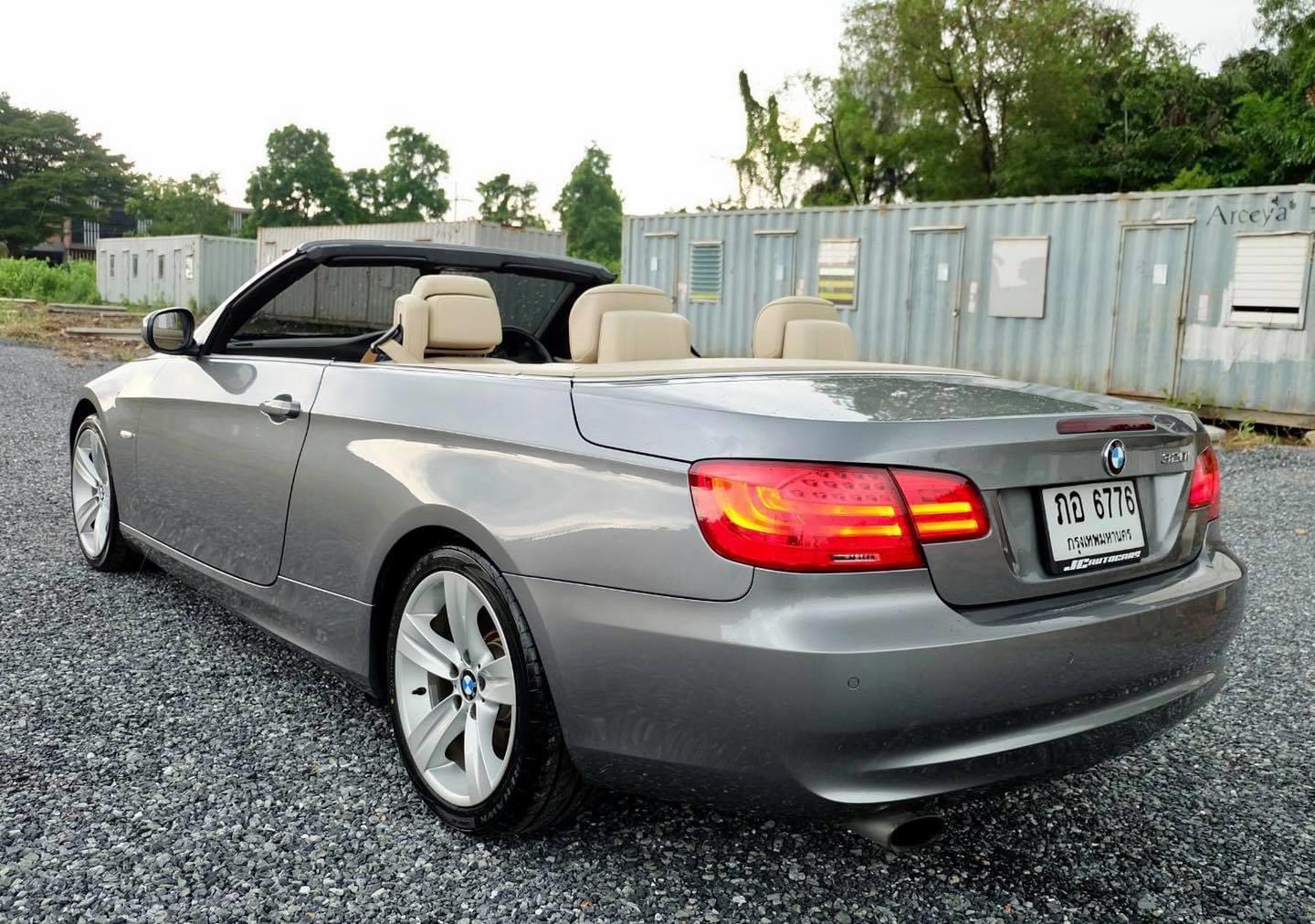 BMW 3 Series E93 320Ci (เปิดประทุน) ปี 2015 สีเทา (รูปที่ 8)