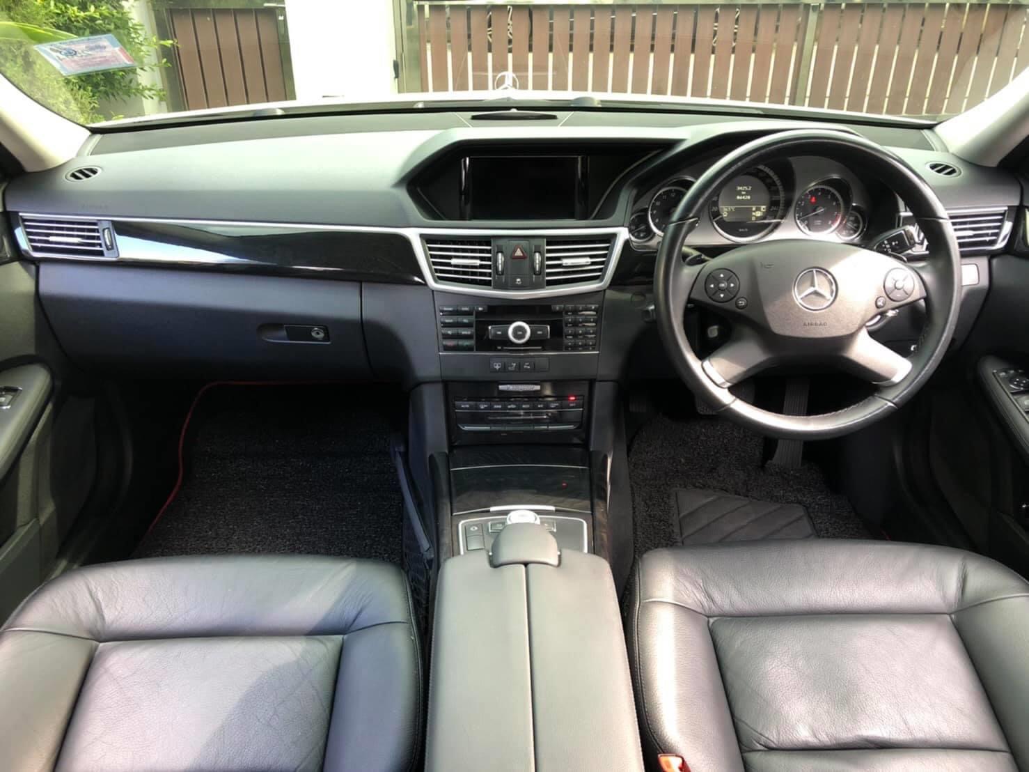 Benz E300 V6 W212 Avantgarde ปี2012 (รูปที่ 8)