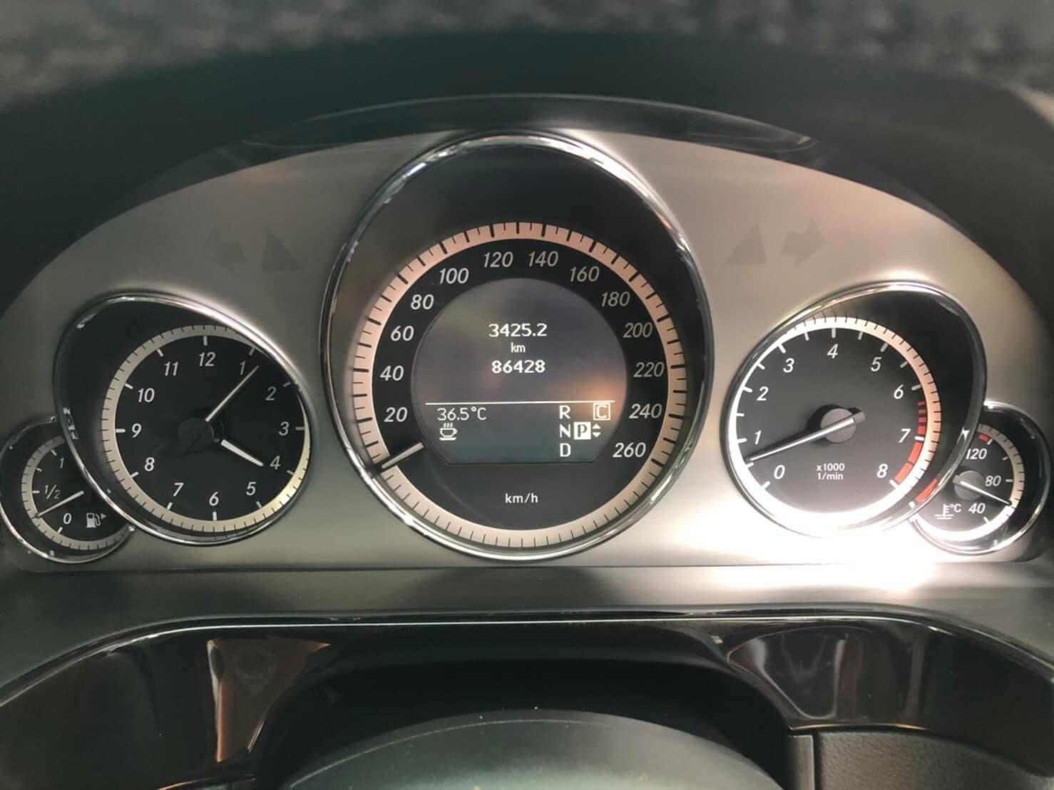 Benz E300 V6 W212 Avantgarde ปี2012 (รูปที่ 10)