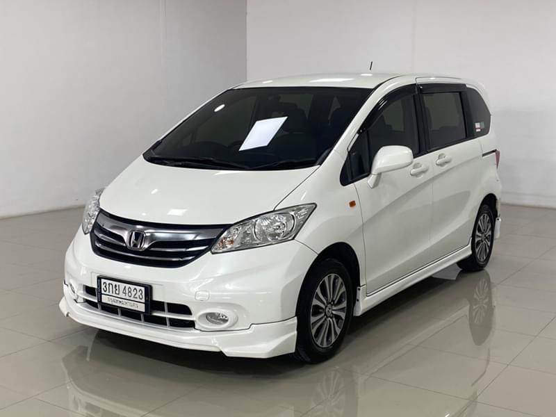 HONDA FREED 1.5 EL AT TOP 2014 (รูปที่ 3)