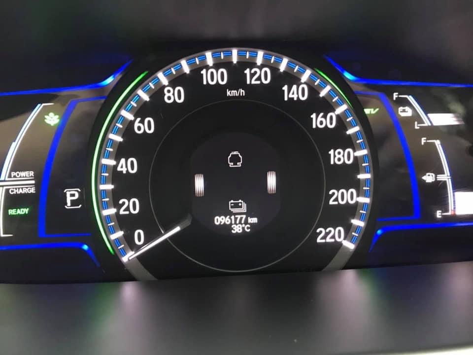 ปี 2014 HONDA ACCORD 2.0 HYBRID มือเดียว (รูปที่ 10)