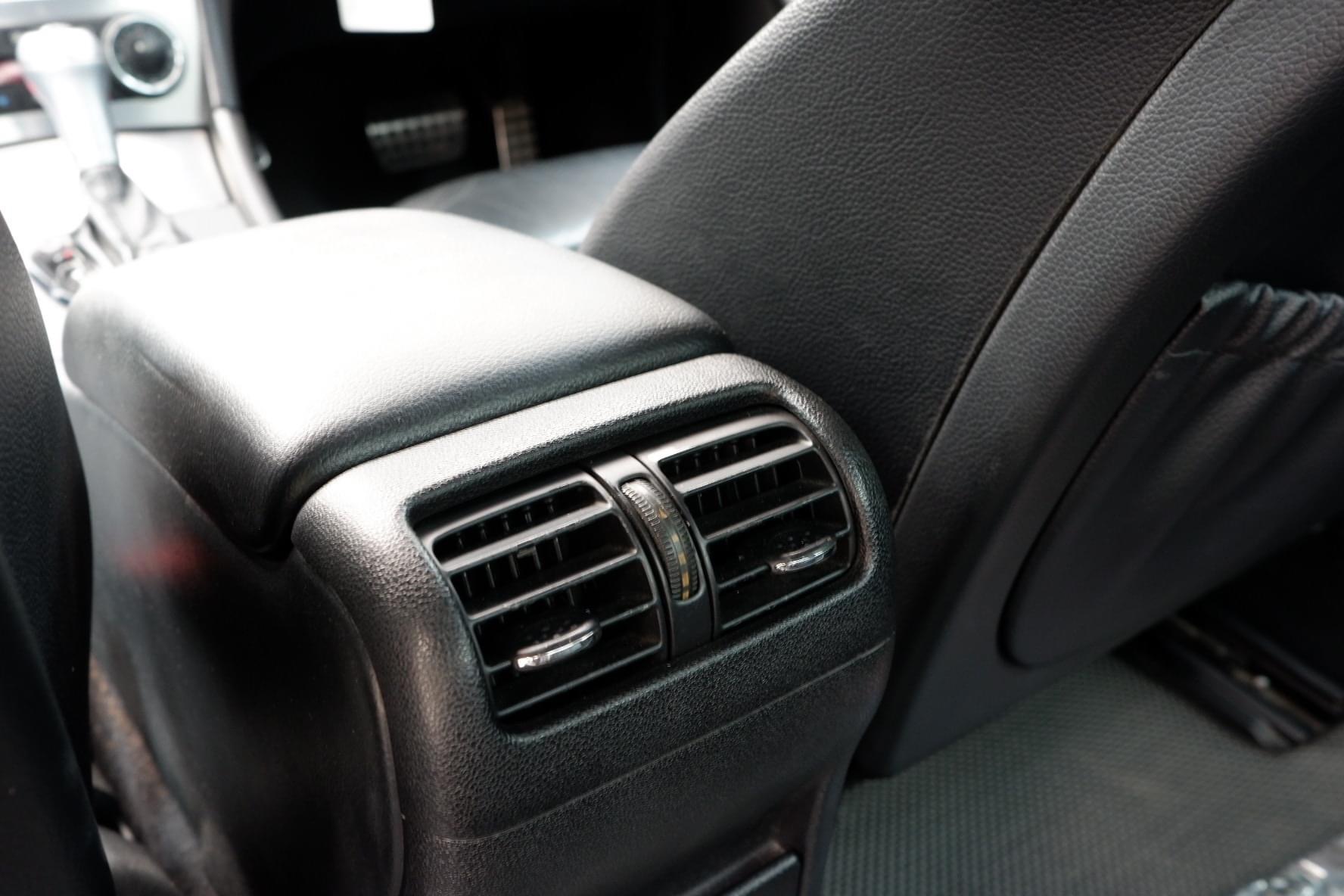 Mercedes Benz C230 AMG V6 (รูปที่ 9)