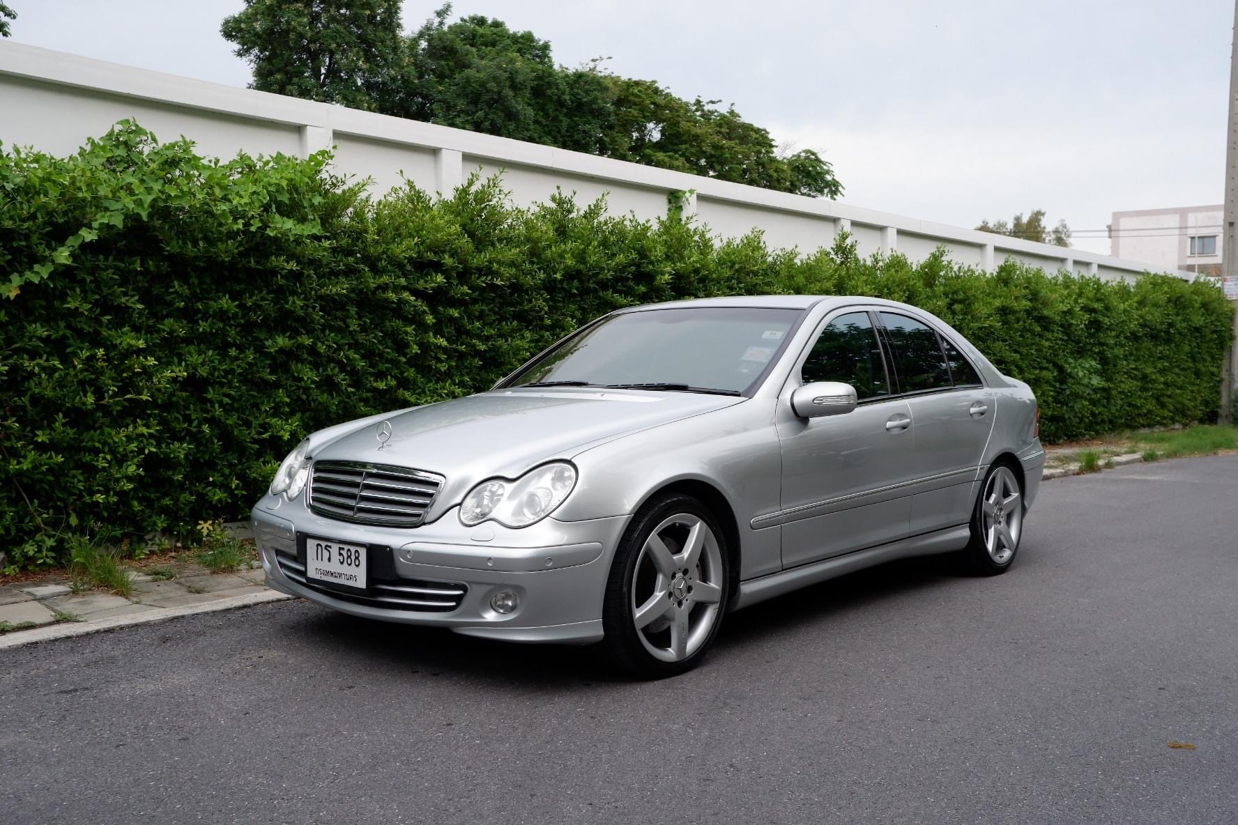 Mercedes Benz C230 AMG V6