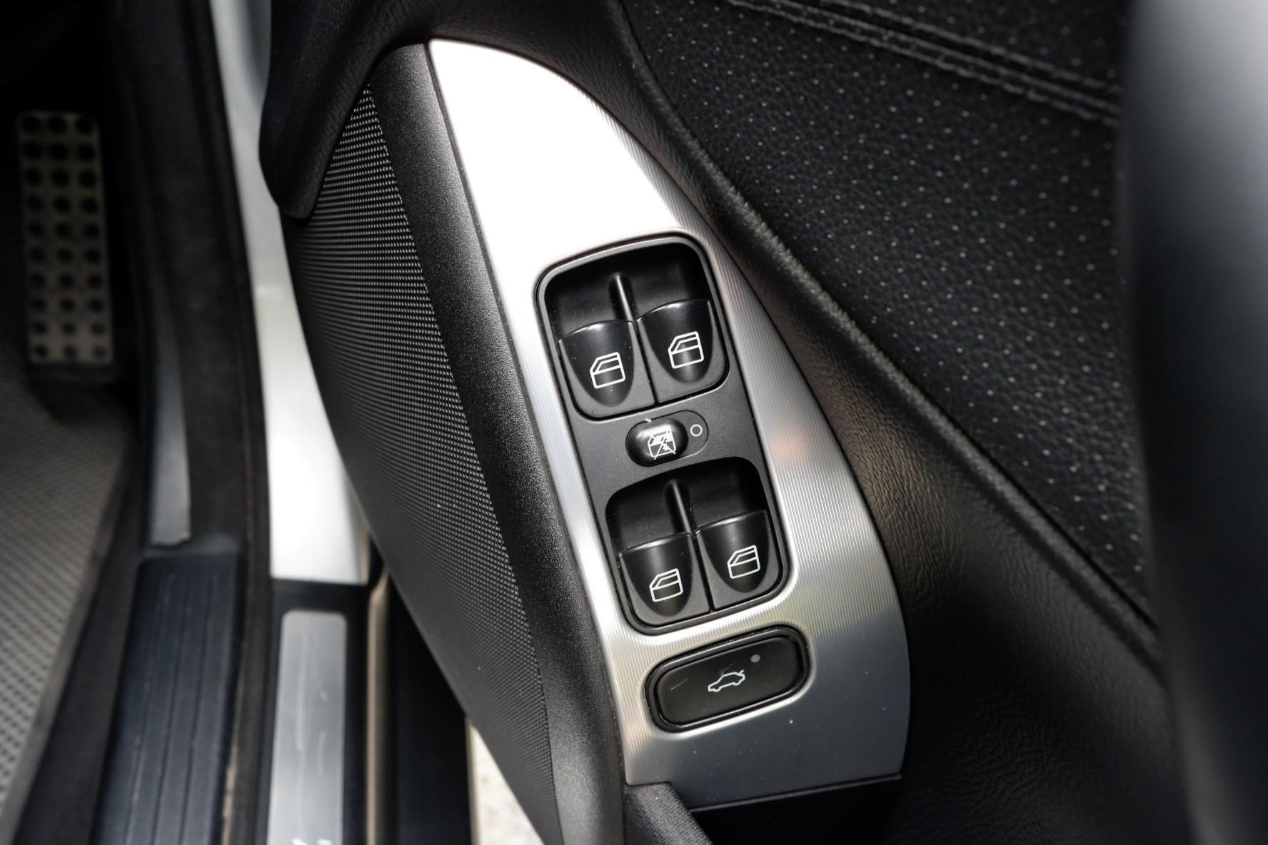 Mercedes Benz C230 AMG V6 (รูปที่ 17)