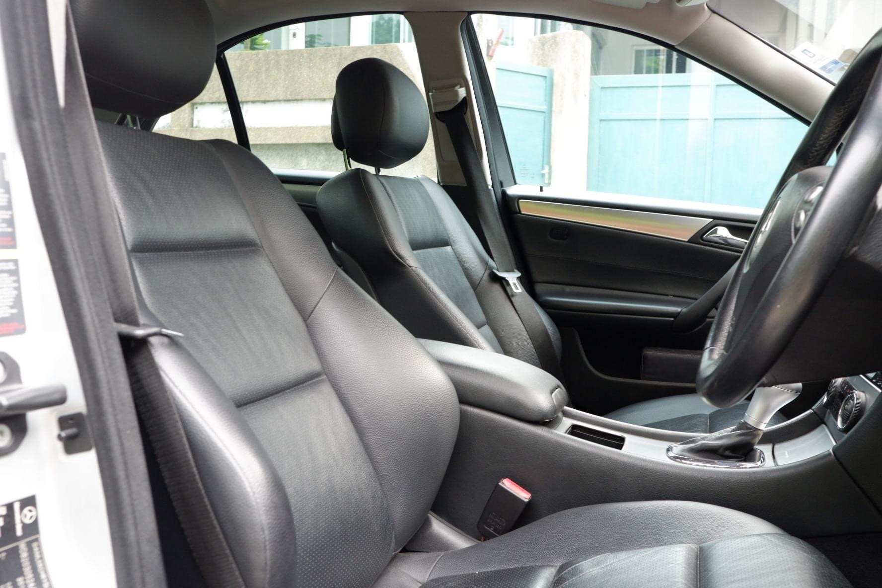 Mercedes Benz C230 AMG V6 (รูปที่ 20)