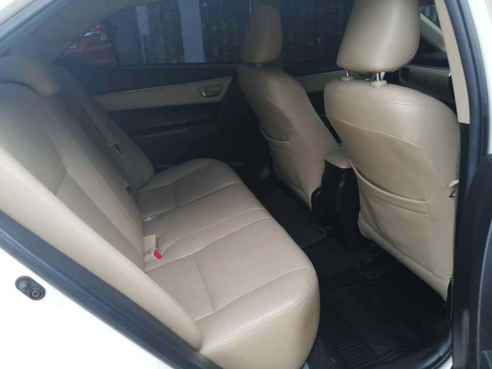Toyota Corolla Altis โฉม 14-16 ปี 2014 สีขาว (รูปที่ 11)