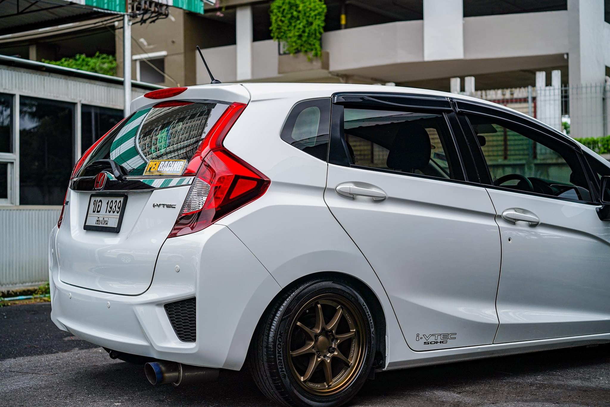 ?Honda Jazz Gk 2016 AT? (รูปที่ 10)