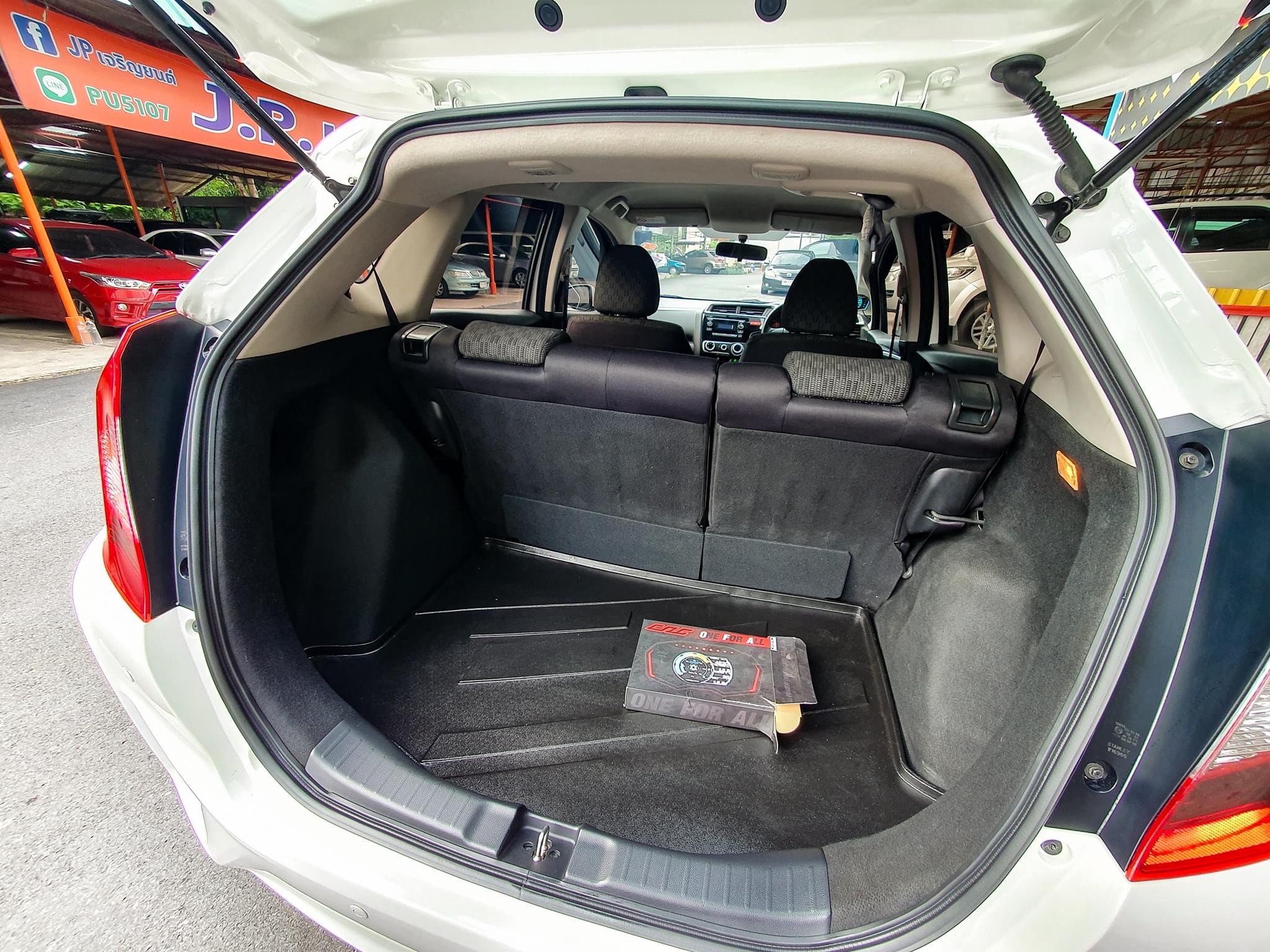 ?Honda Jazz Gk 2016 AT? (รูปที่ 21)