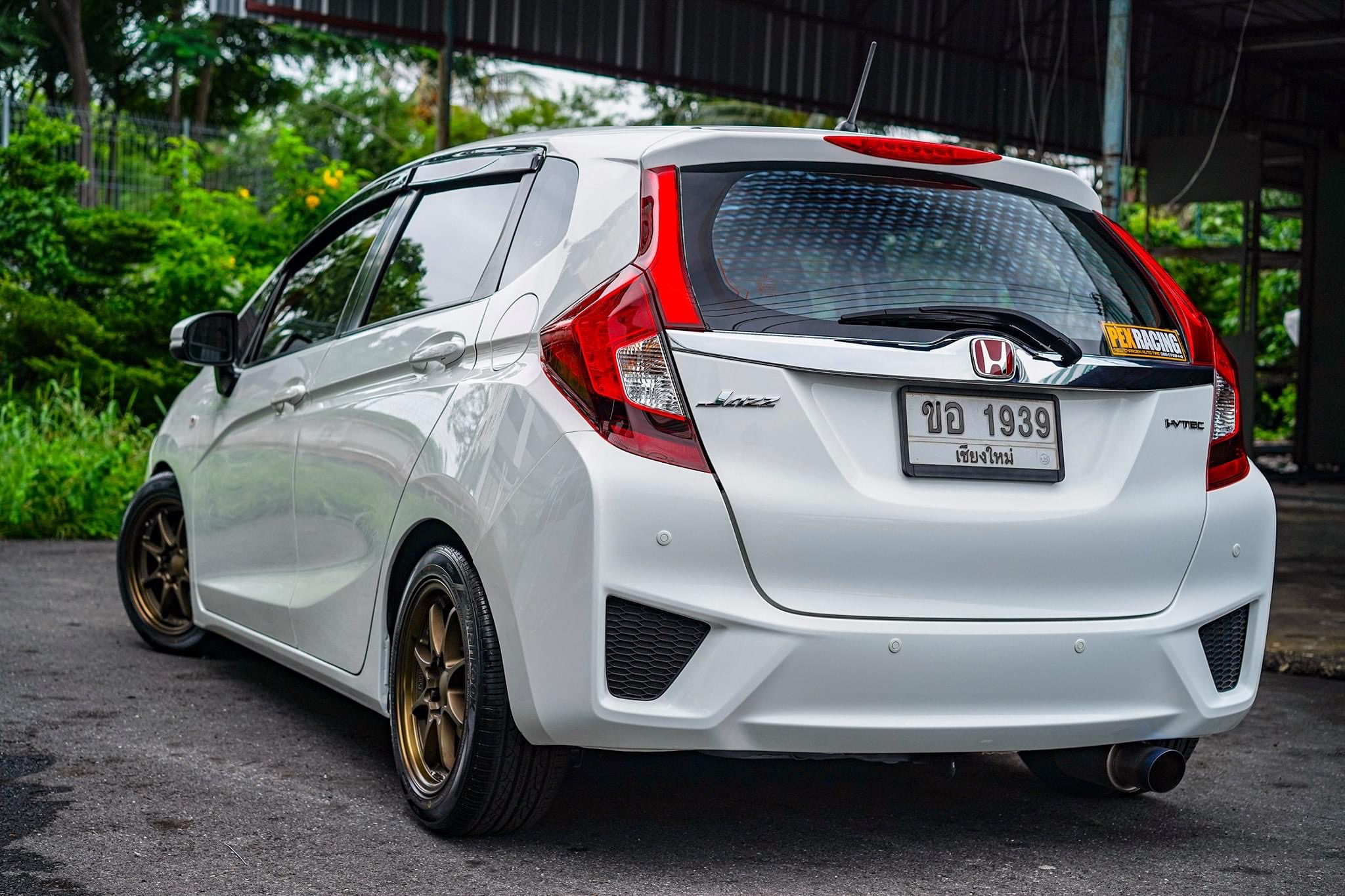 ?Honda Jazz Gk 2016 AT? (รูปที่ 12)