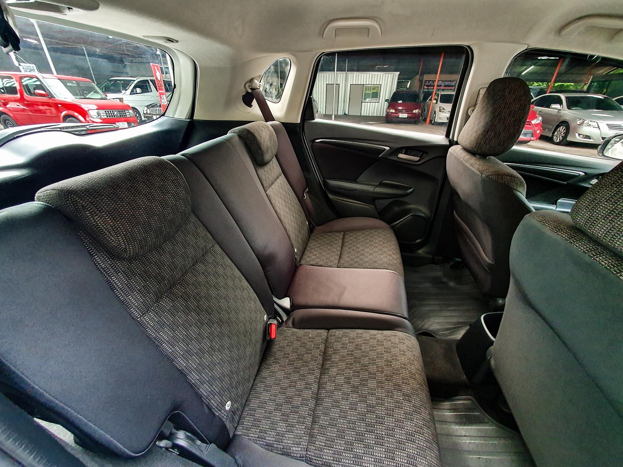 ?Honda Jazz Gk 2016 AT? (รูปที่ 18)