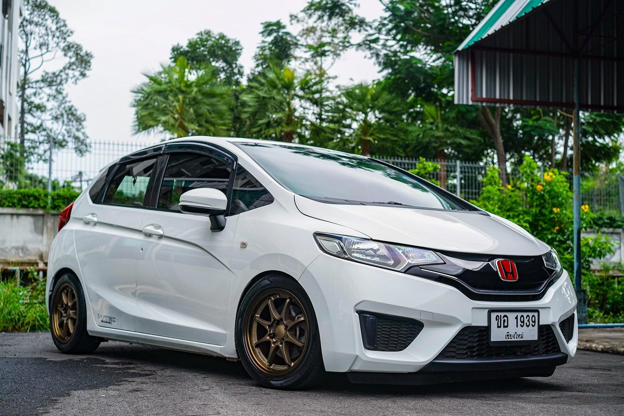 ?Honda Jazz Gk 2016 AT? (รูปที่ 5)