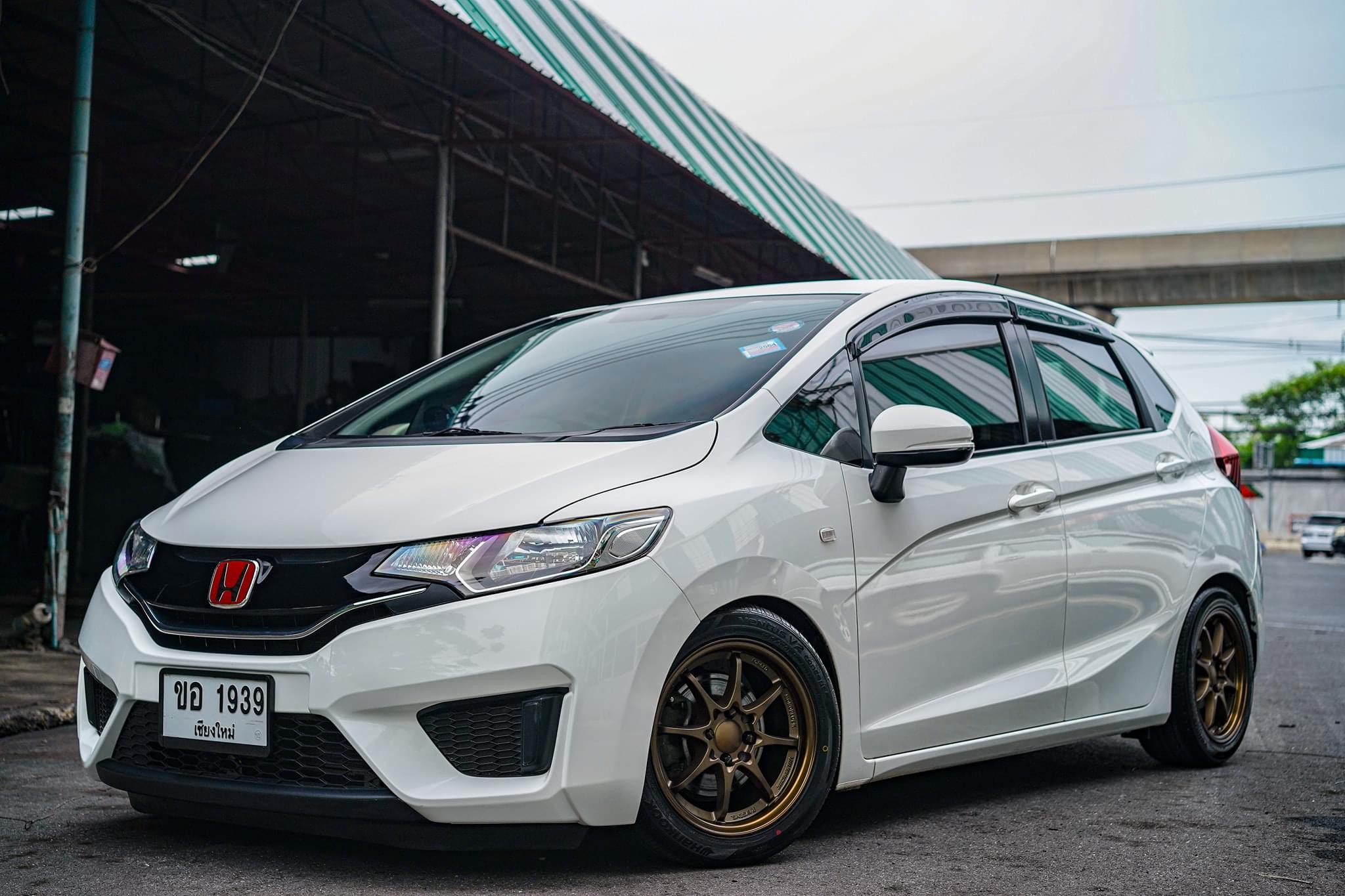 ?Honda Jazz Gk 2016 AT? (รูปที่ 11)