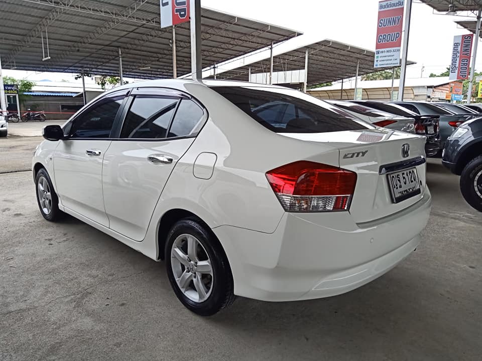 Honda City ปี 2010 สีขาว (รูปที่ 5)