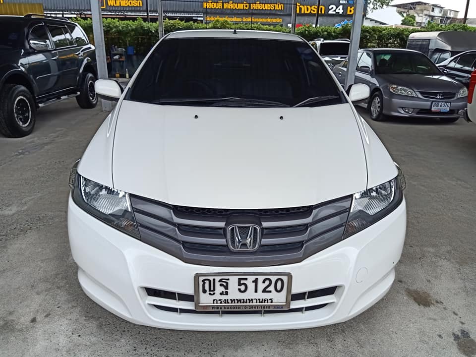 Honda City ปี 2010 สีขาว (รูปที่ 2)