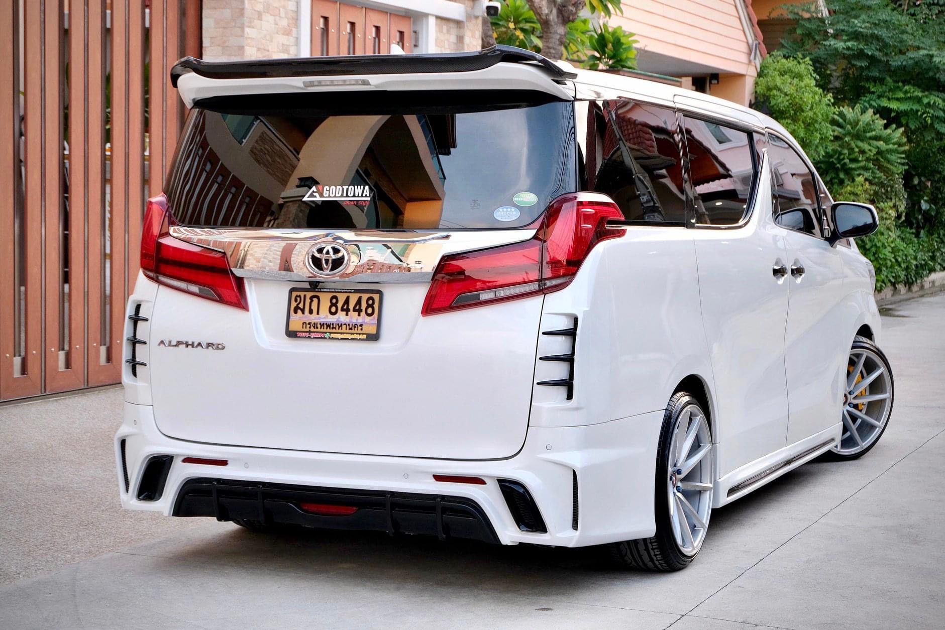 ขาย ALPHARD 2.5 SC PACKAGE รุ่นท็อป ปี2019