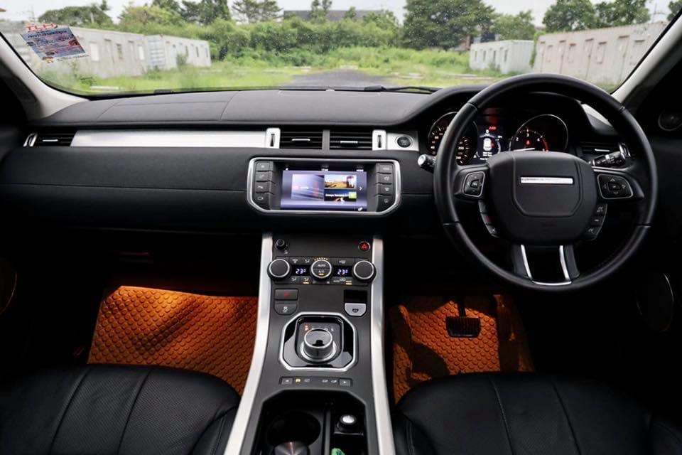 Rang Rover Evoque 2.2 SE Plus SD4 โฉม Minorchange ปี 2016 (รูปที่ 11)