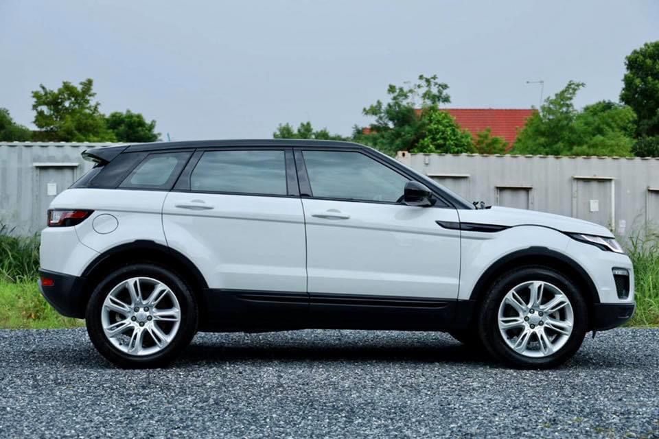 Rang Rover Evoque 2.2 SE Plus SD4 โฉม Minorchange ปี 2016 (รูปที่ 4)