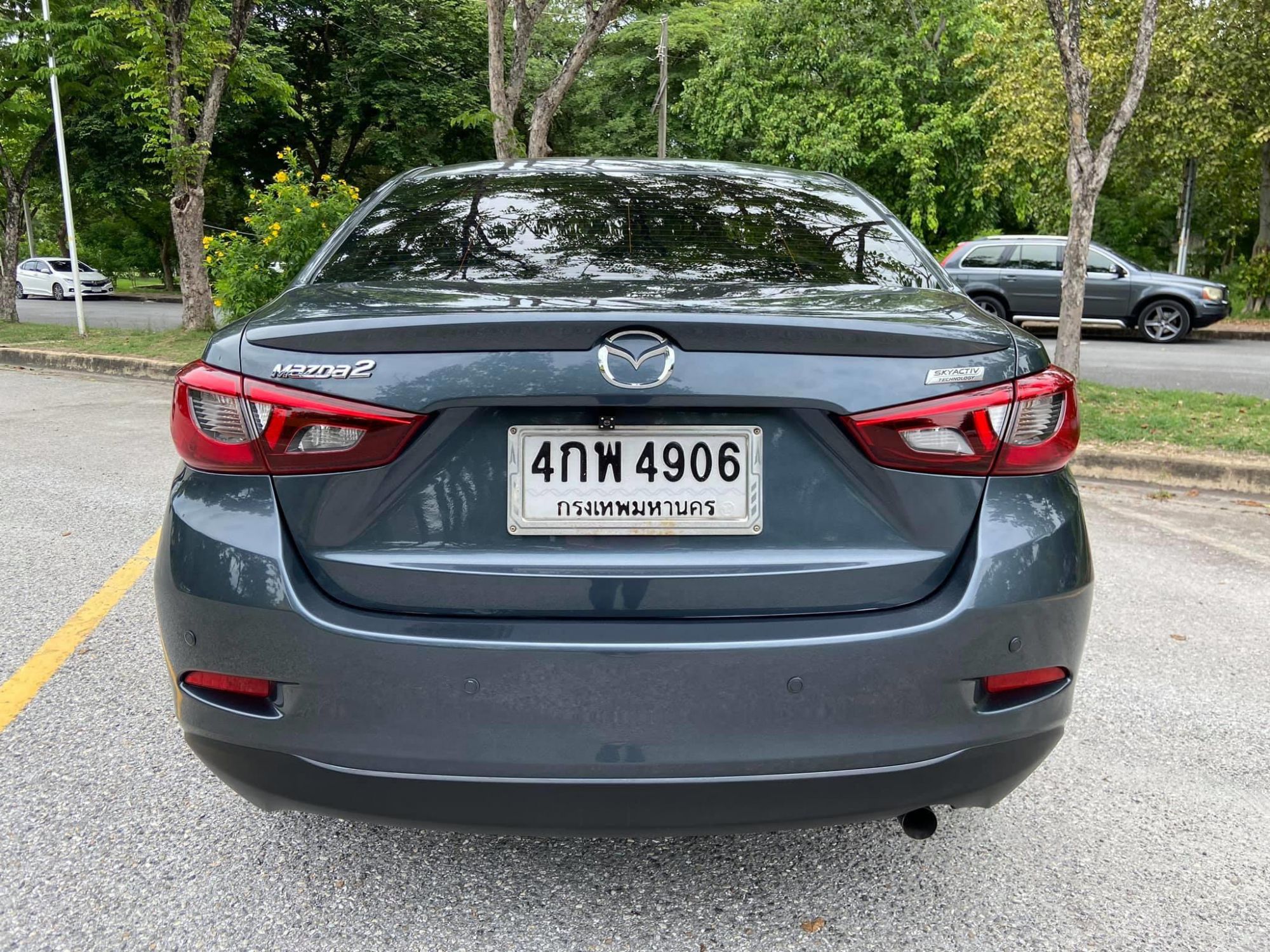 MAZDA 2 SKYACTIV-G 1.3 Sedan (4 ประตู) รุ่นย่อย High (รองท็อป)