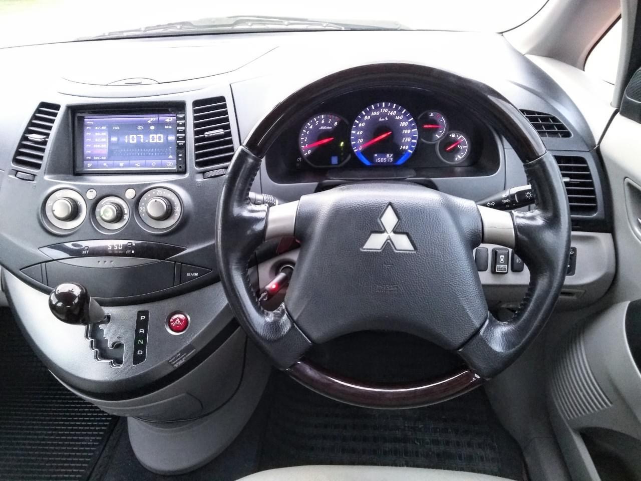 Mitsubishi Space Wagon 2.4 AT ปี2007 (รูปที่ 9)