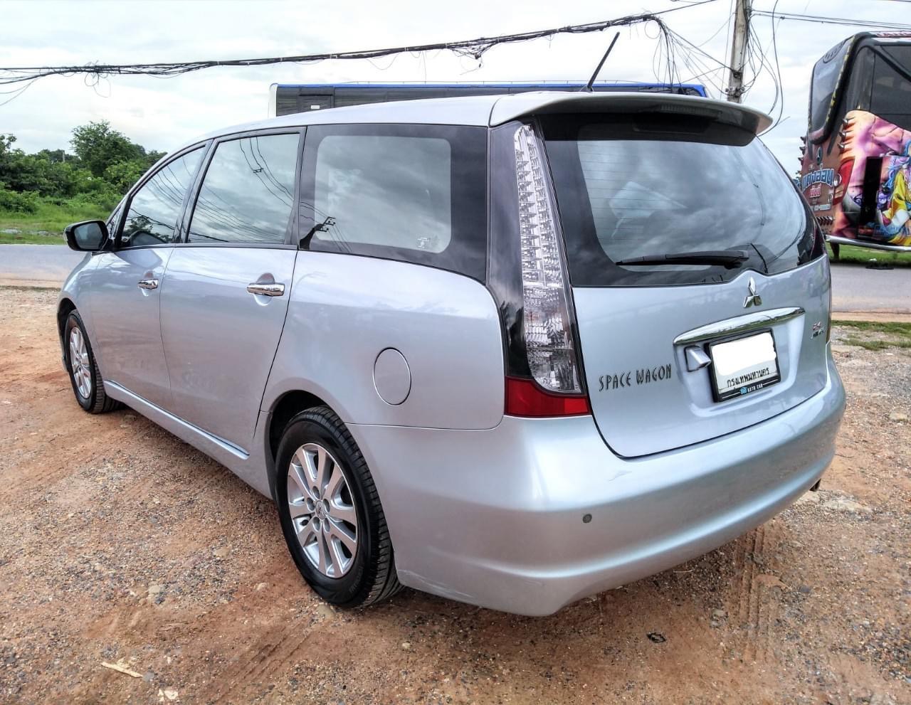 Mitsubishi Space Wagon 2.4 AT ปี2007