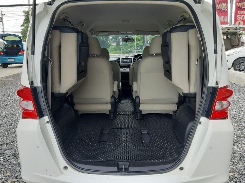 Honda FREED 1.5 SE ปี 2012 เกียร์ออโต้