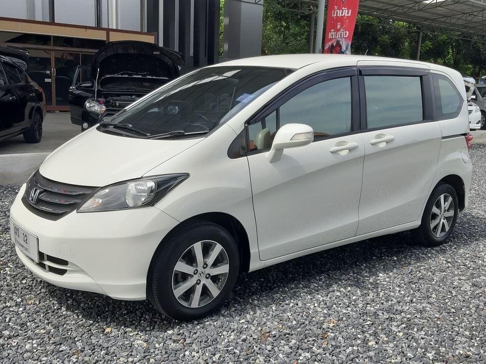 Honda FREED 1.5 SE ปี 2012 เกียร์ออโต้