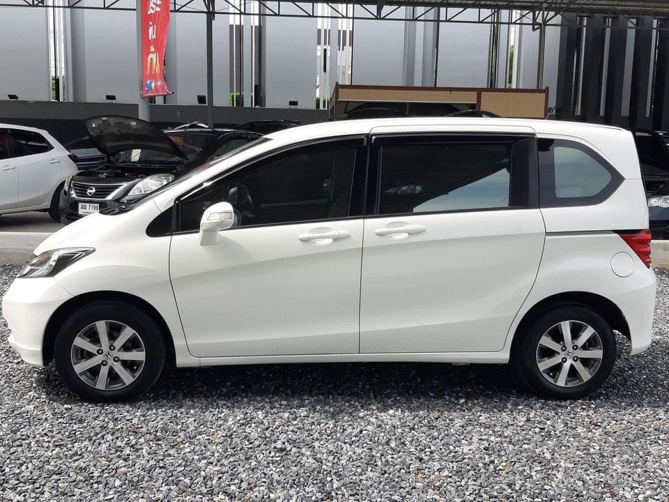 Honda FREED 1.5 SE ปี 2012 เกียร์ออโต้