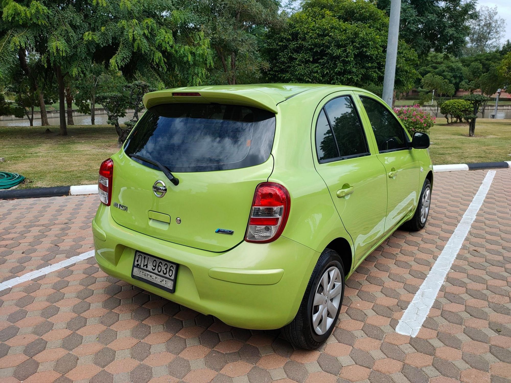 ? ขายนิสมาร์ช 1.2E MT ปี2010 ? (รูปที่ 5)