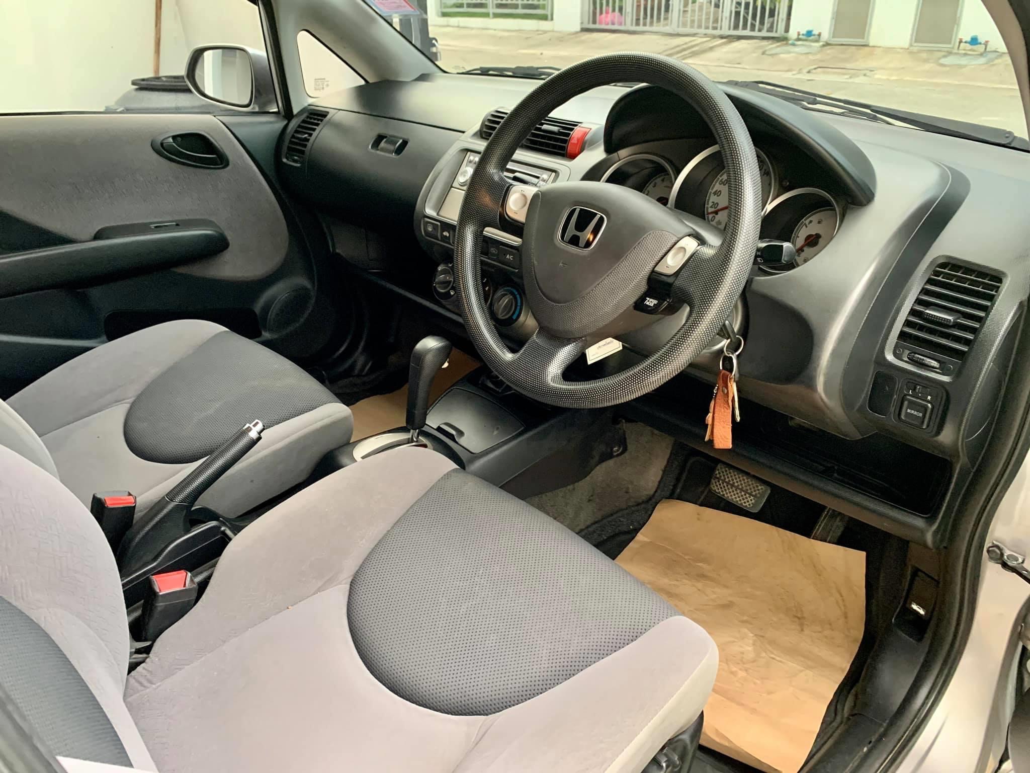 Honda Jazz GD 2007 โฉมไมเนอร์เชนจ์ (รูปที่ 5)