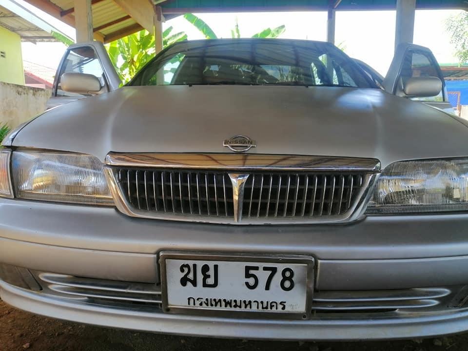 รถเก๋ง​ Nissan SUNNY​ supersaloon​ สภาพสวยๆเลยจ้าา