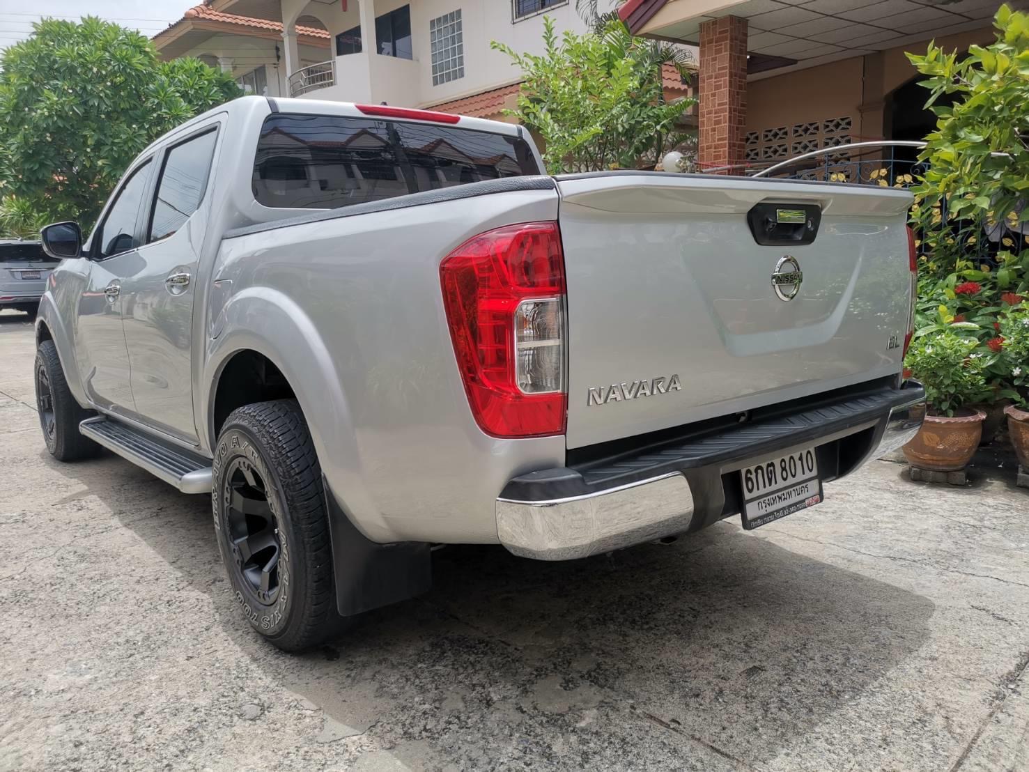 Nissan NP300 Navara 4 ประตู