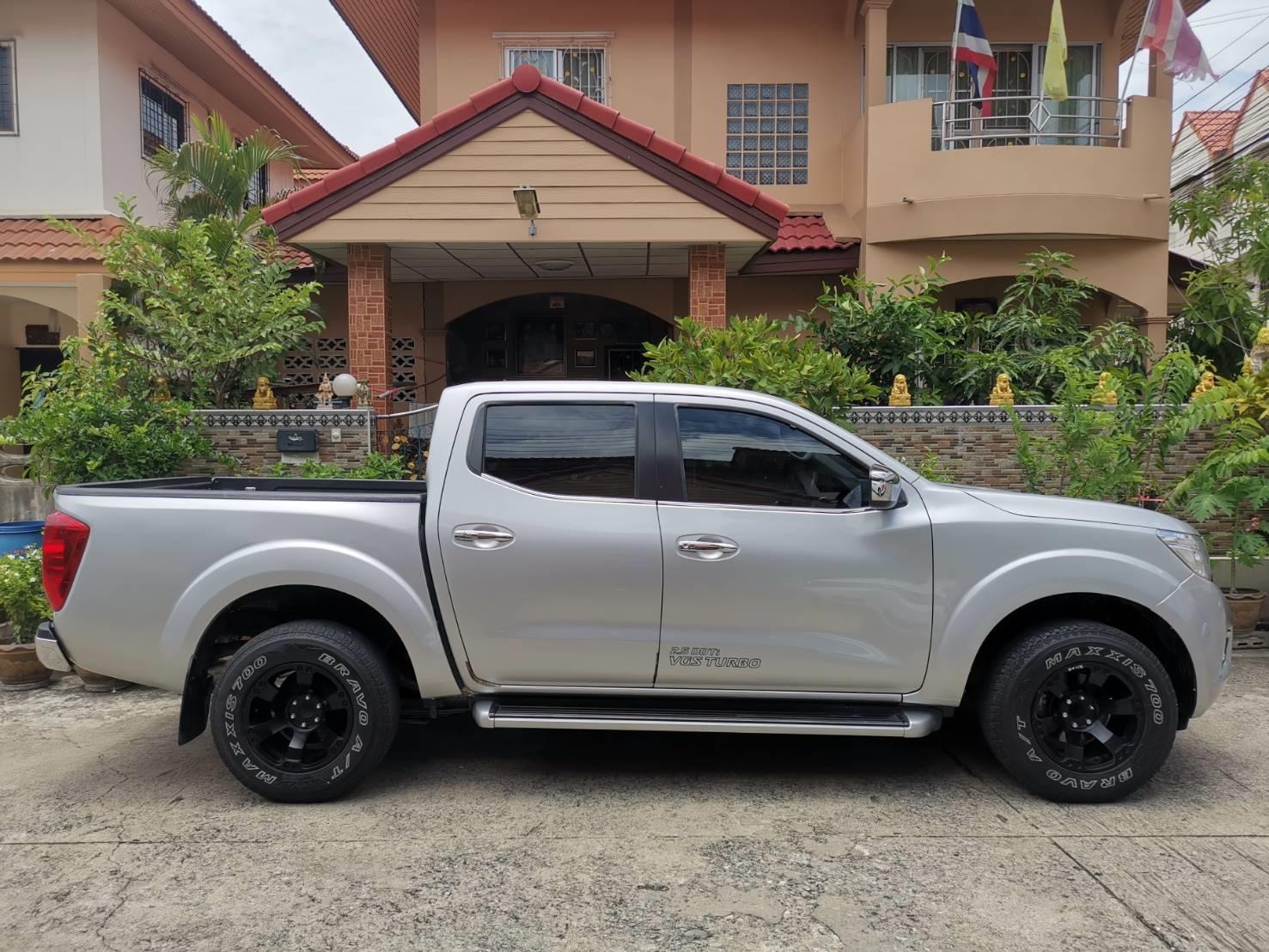 Nissan NP300 Navara 4 ประตู (รูปที่ 4)