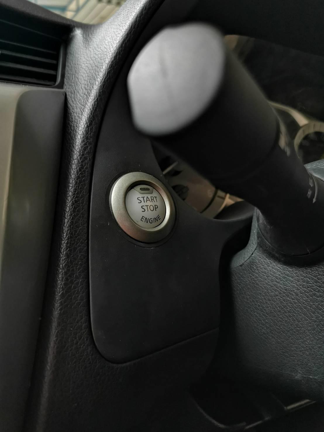 Nissan NP300 Navara 4 ประตู (รูปที่ 15)
