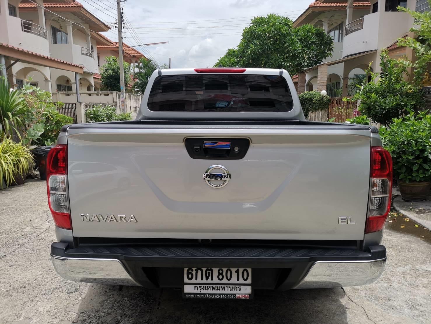 Nissan NP300 Navara 4 ประตู