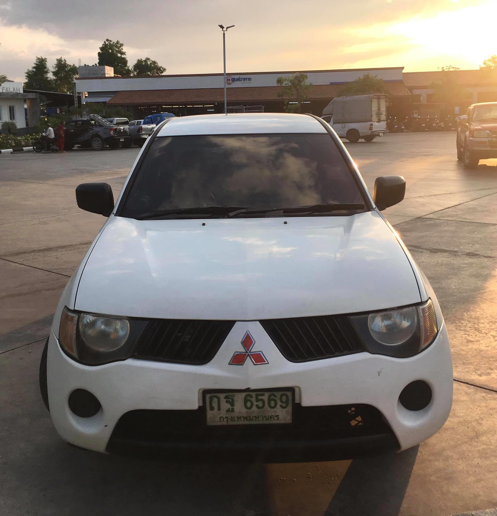 MITSUBISHI TRITON CAB ปี 2008 (รูปที่ 2)