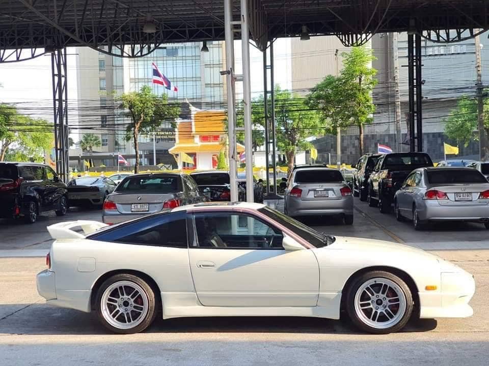 Nissan 200SX ปี 1993 (รูปที่ 4)