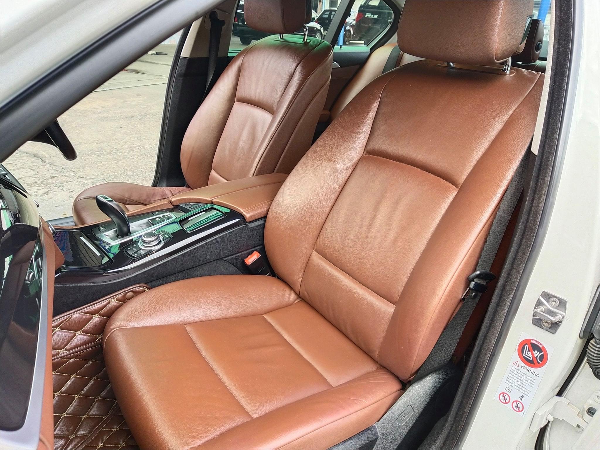 ขาย BMW 520D จดทะเบียน ปี 2014 (รูปที่ 11)