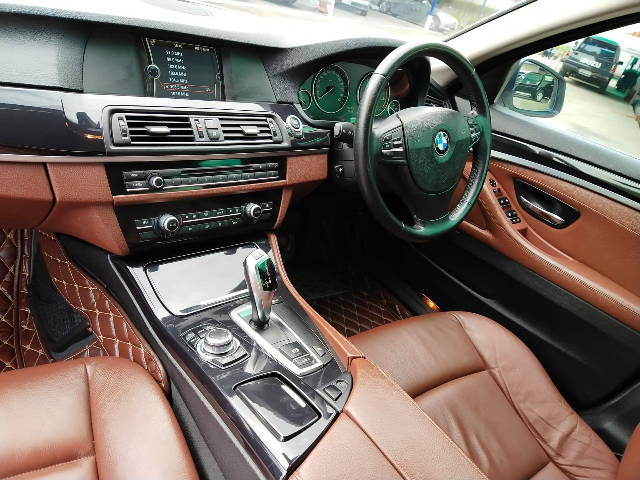 ขาย BMW 520D จดทะเบียน ปี 2014 (รูปที่ 12)