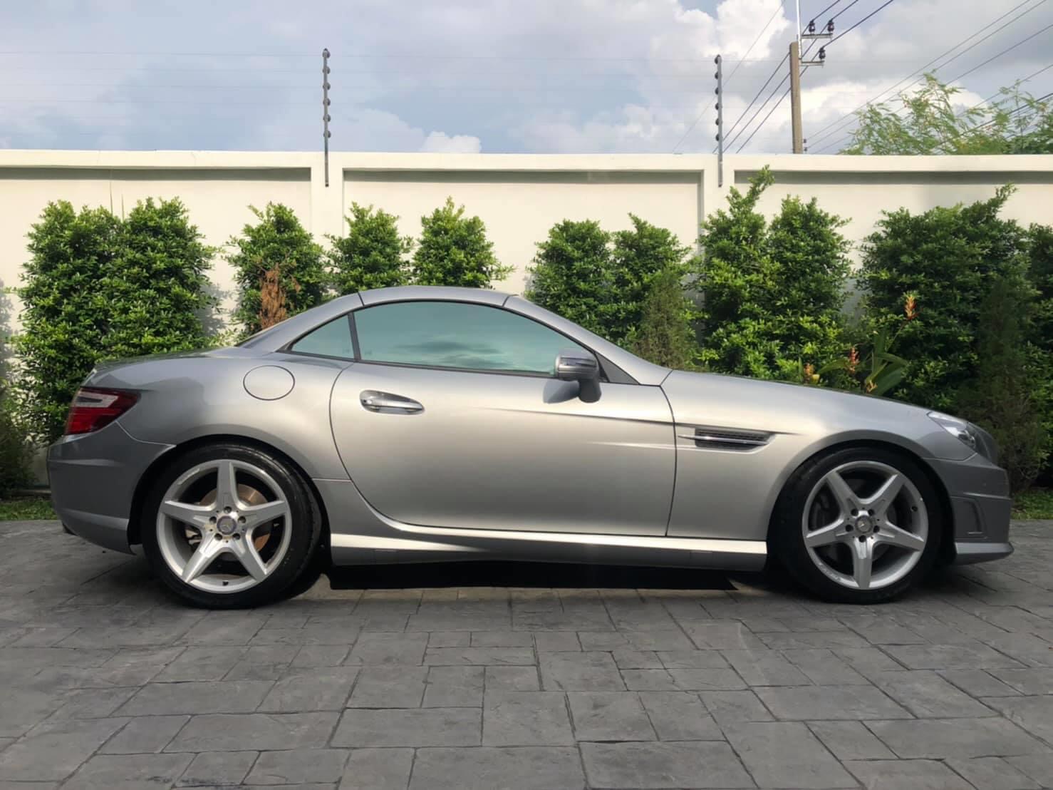 ?Benz SLK 200 AMG R172 ปี 2012 ?