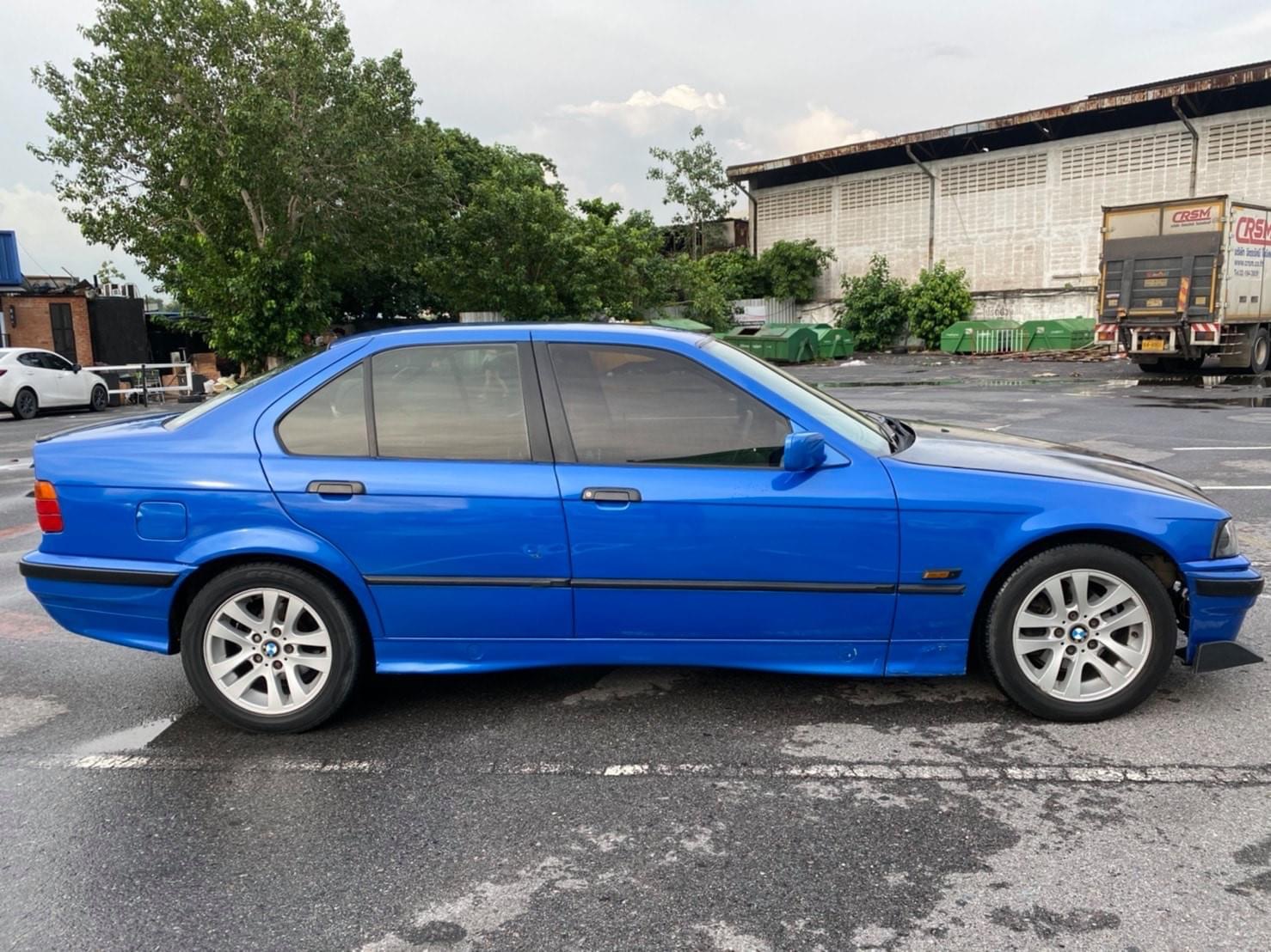 BMW 318i E36 นกแก้ว วาง1JZ รถขับดี พร้อมใช้งาน