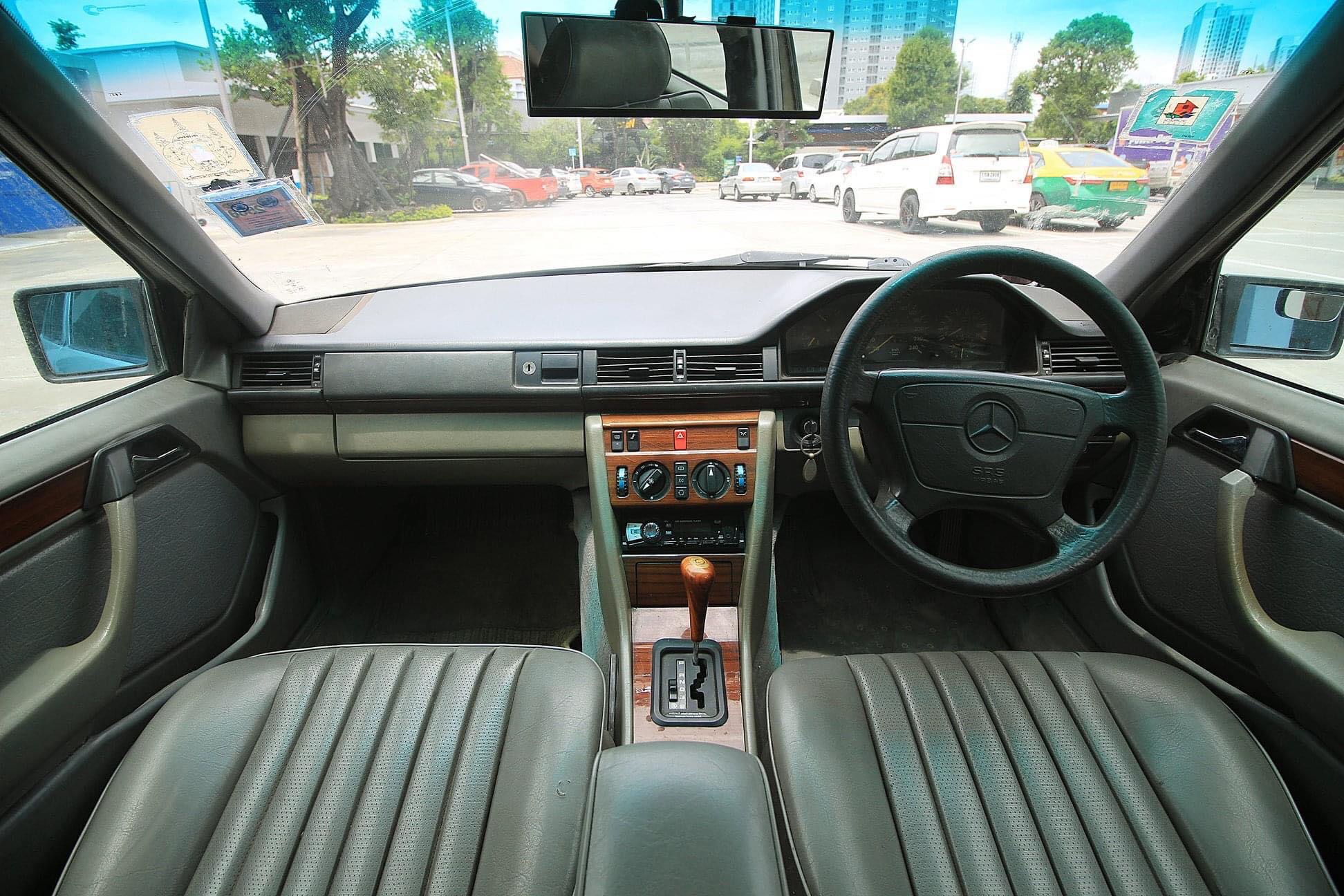 1993 Mercedes-Benz W124 220E Code B (รูปที่ 3)