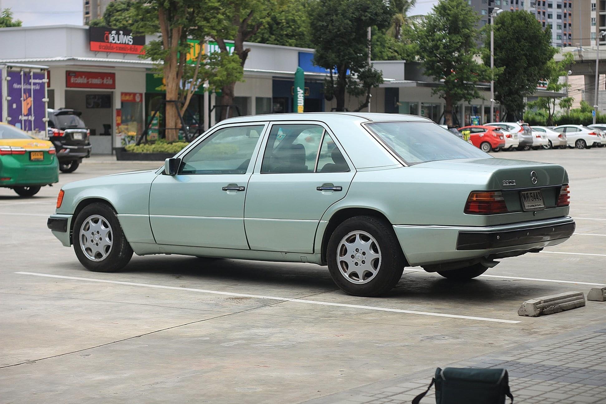 1993 Mercedes-Benz W124 220E Code B (รูปที่ 2)