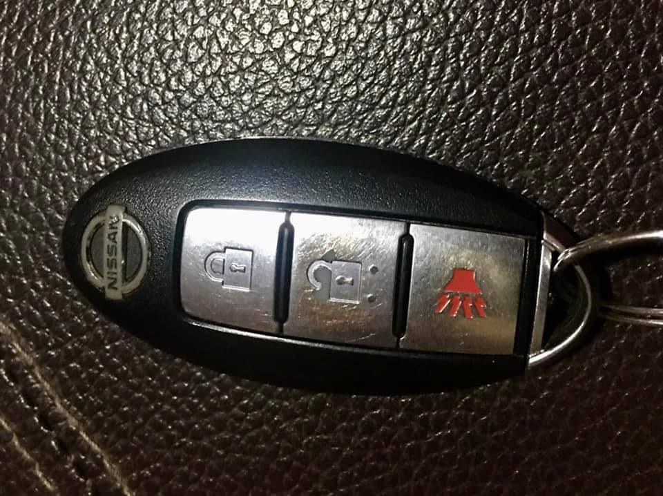 Nissan Tiida 5ประตู 1.8G ตัวTop สุด เกียร์ ออโต้ ปี2011 สีขาว รถบ้านมือเดียว ไม่เคยติดแก้ส (รูปที่ 13)
