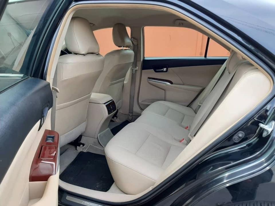 Toyota Camry 2.0 G (AT) สีดำ ปี 2014 (รูปที่ 14)