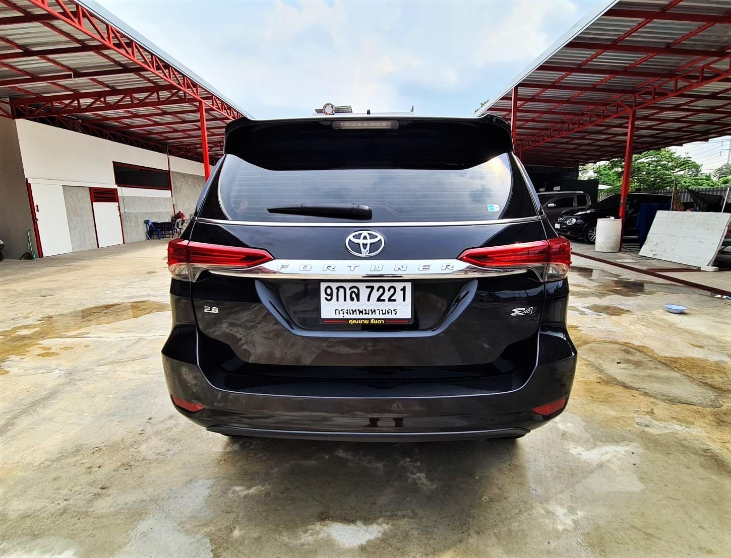 FORTUNER 2.8 4WD SIGMA4 TOP ปี16 (รูปที่ 5)