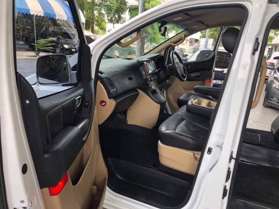 Hyundai H-1 ปี 2012 สีขาว (รูปที่ 9)
