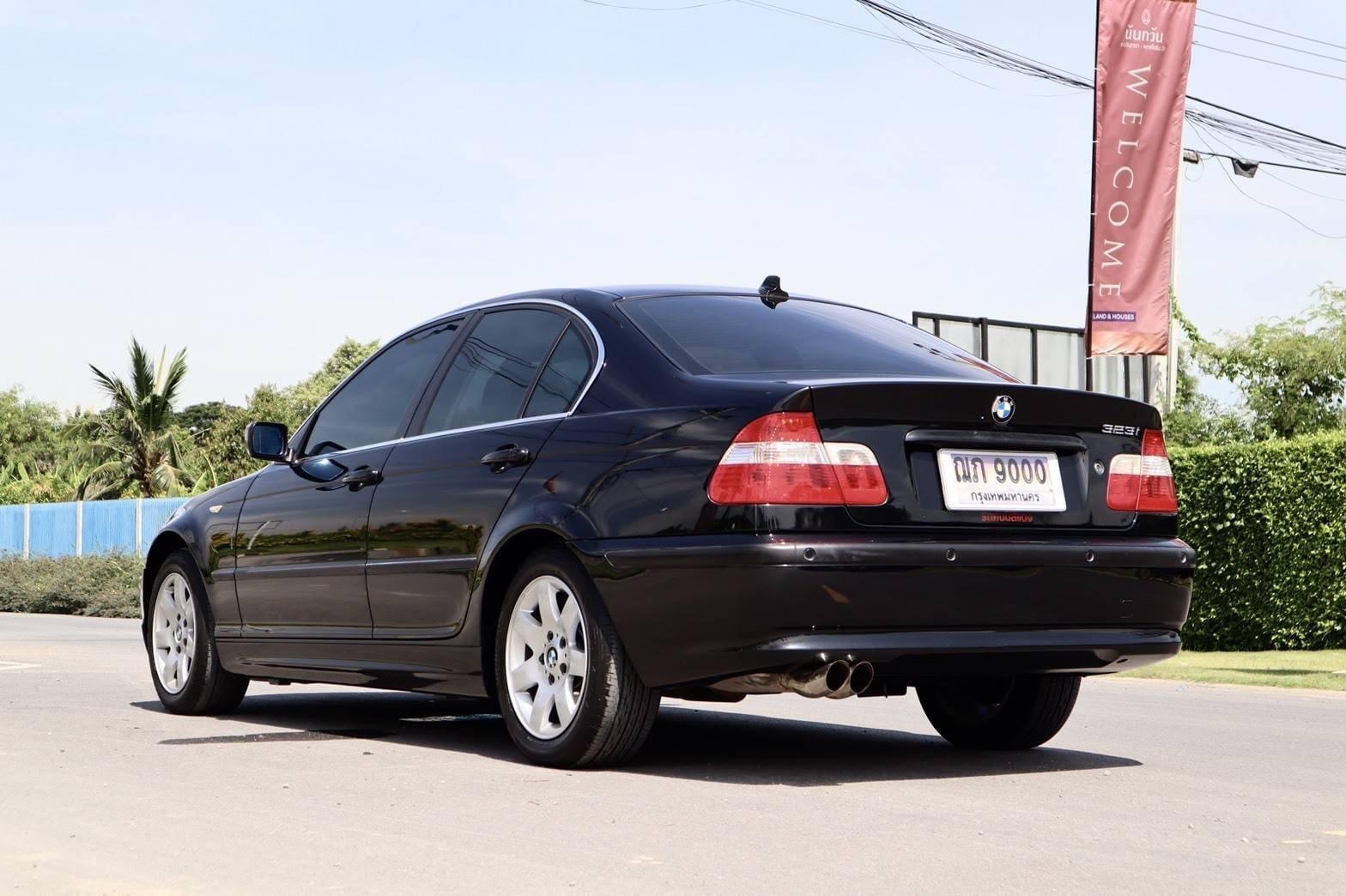 BMW 3 Series E46 323i ปี 2006 สีดำ (รูปที่ 16)