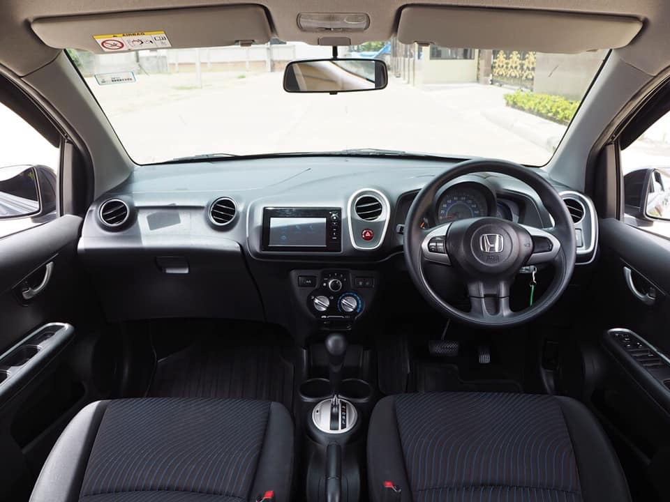 Honda Mobilio ปี 2014 สีดำ (รูปที่ 8)