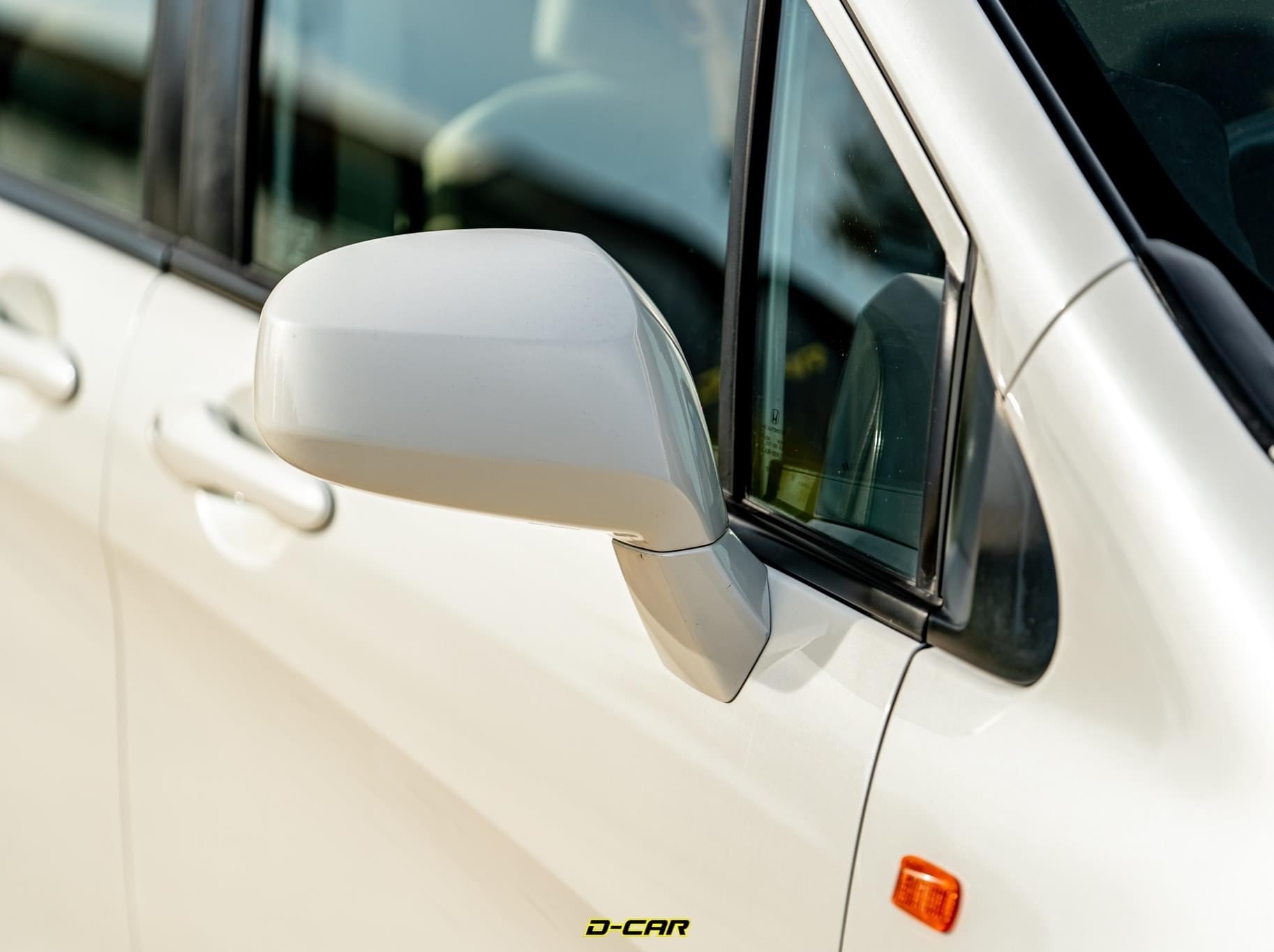 Honda Freed ปี 2013 สีขาว (รูปที่ 8)