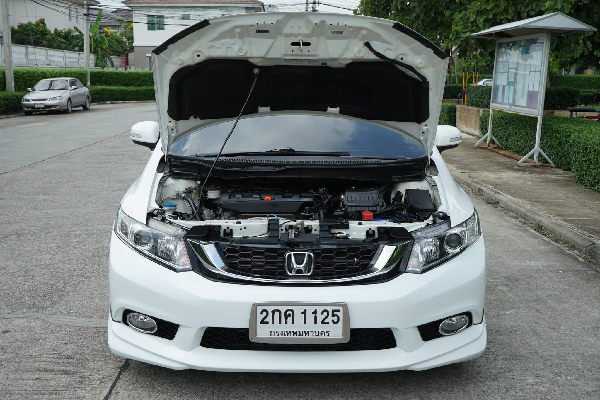 Honda Civic FB 1.8E Auto Minor Change ปี2013